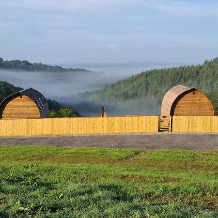 Rivendell Farm By Wigwam Holidays Carmarthen Extérieur photo