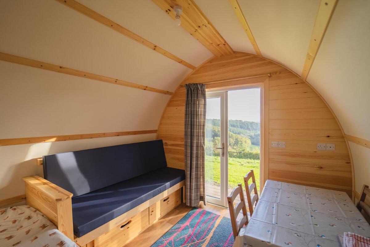 Rivendell Farm By Wigwam Holidays Carmarthen Extérieur photo